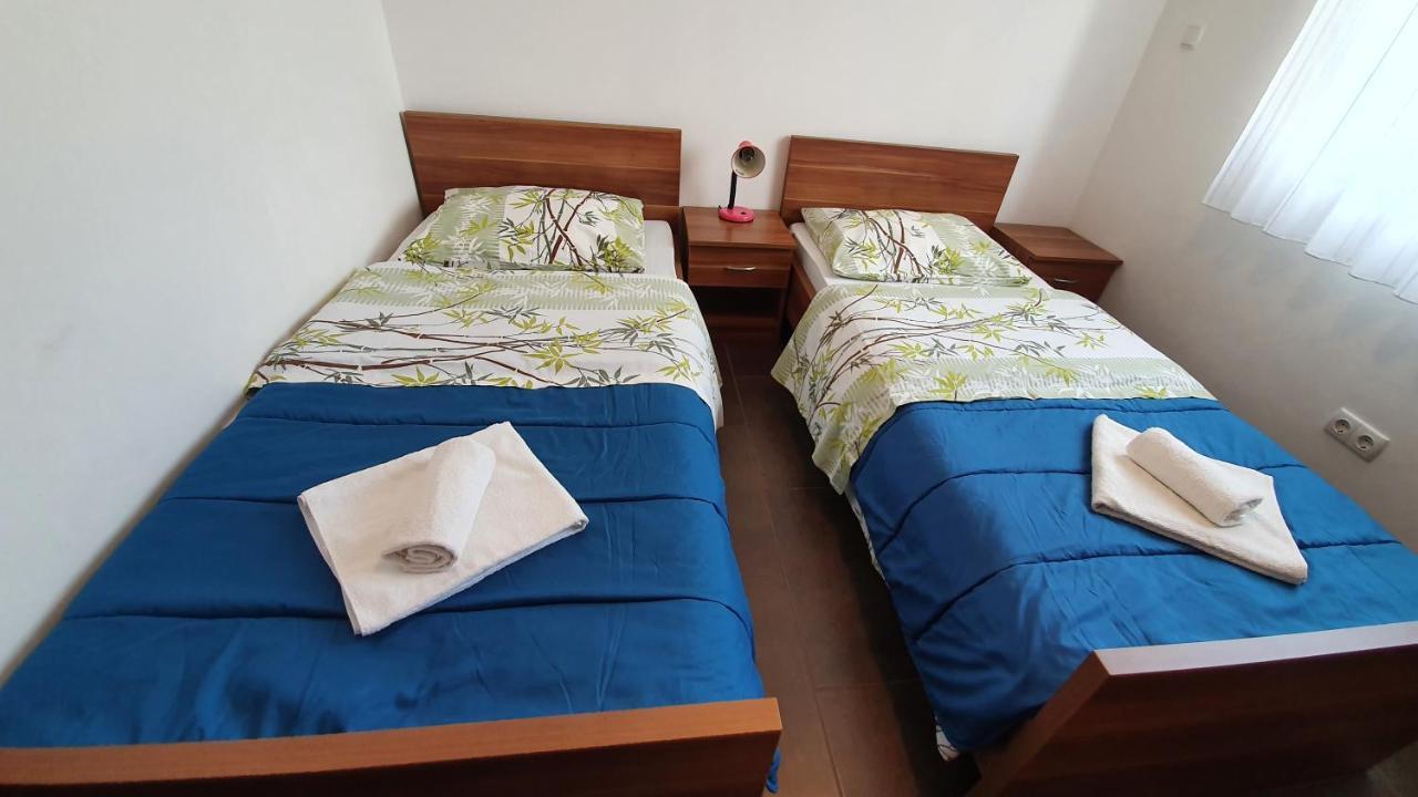 Apartments Augustin พาก ภายนอก รูปภาพ