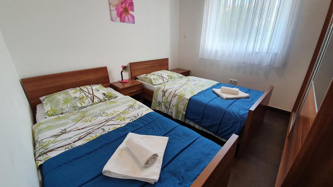Apartments Augustin พาก ภายนอก รูปภาพ