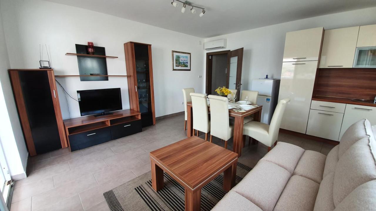 Apartments Augustin พาก ภายนอก รูปภาพ