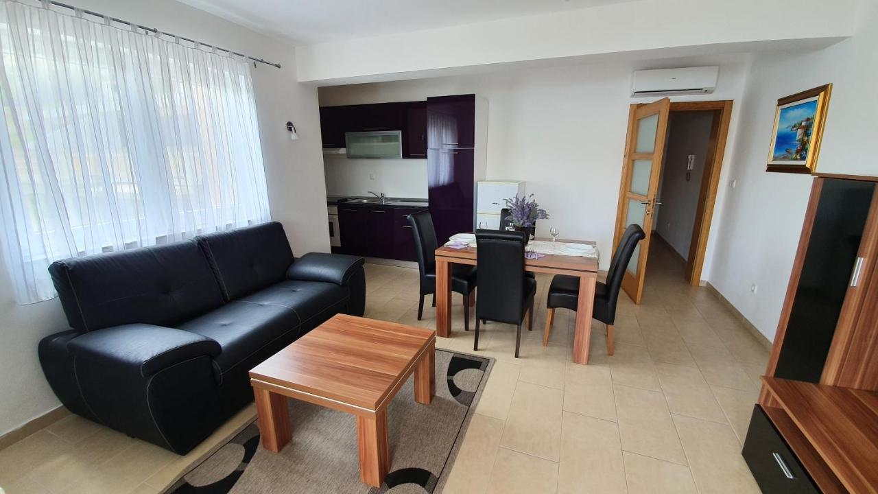 Apartments Augustin พาก ภายนอก รูปภาพ